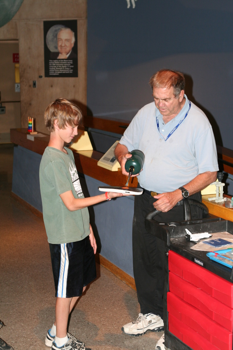 2011/06(June)/Troop-214-Summer-Camp/3-Camp-Wehinahpay/800x600_2011-06-29-Camp-Wehinahpay-Space Museum-14-Chance-shuttle-heat-tile.JPG